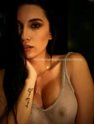 Елизавета, 25